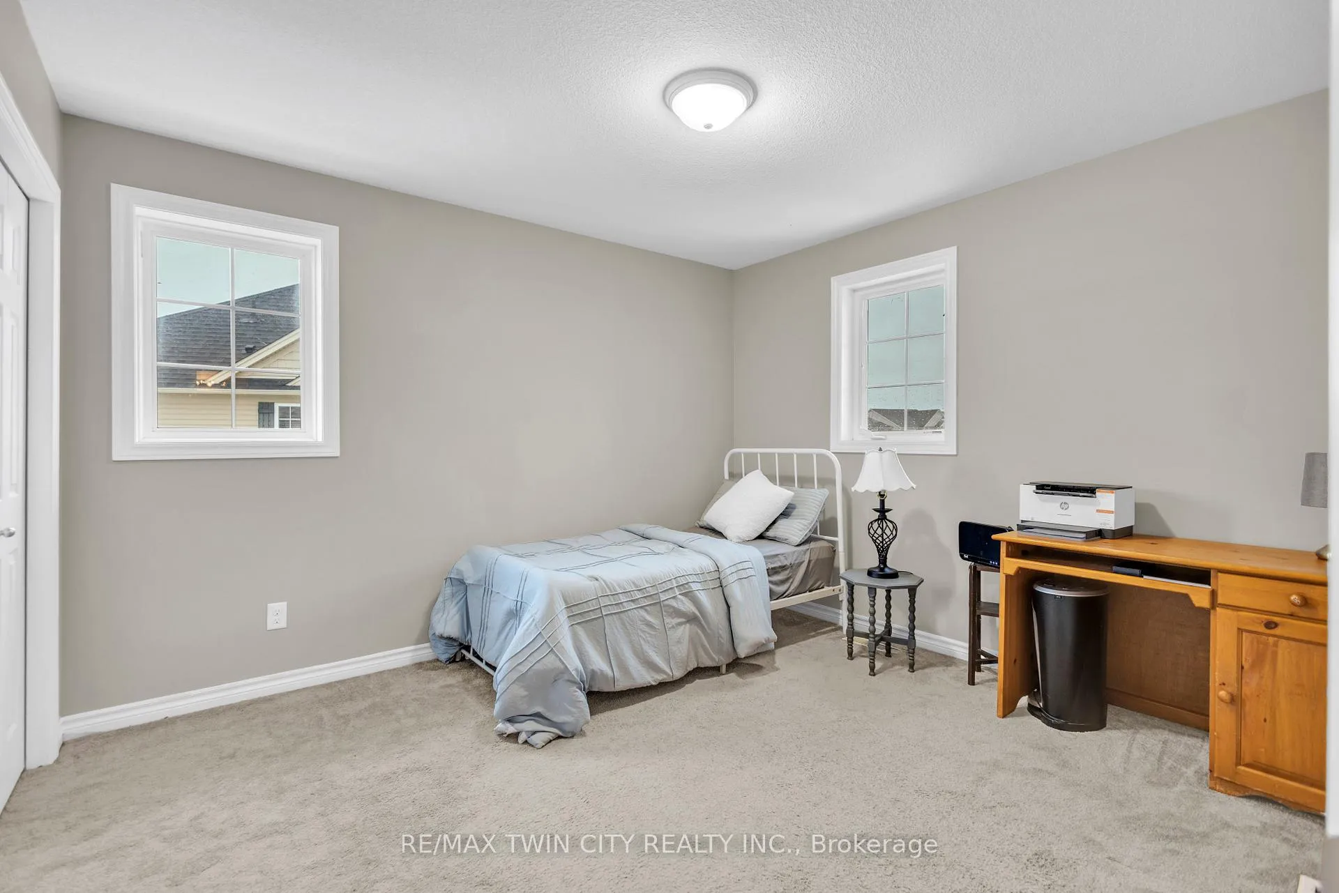 Photo 21 of 75 Stillwater Street Drive, Kitchener — HOMEH
