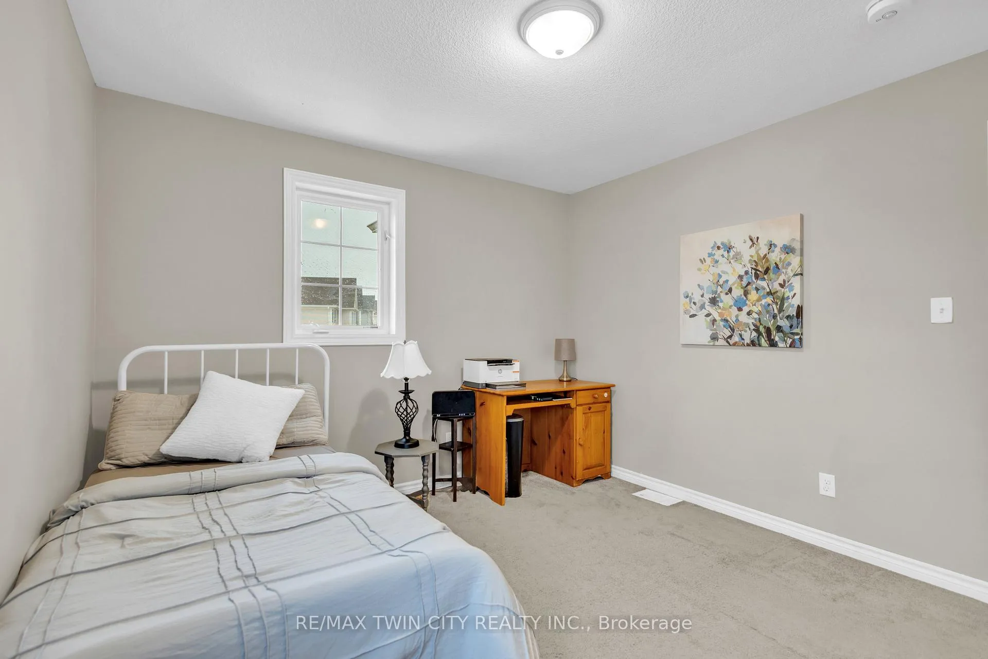 Photo 22 of 75 Stillwater Street Drive, Kitchener — HOMEH