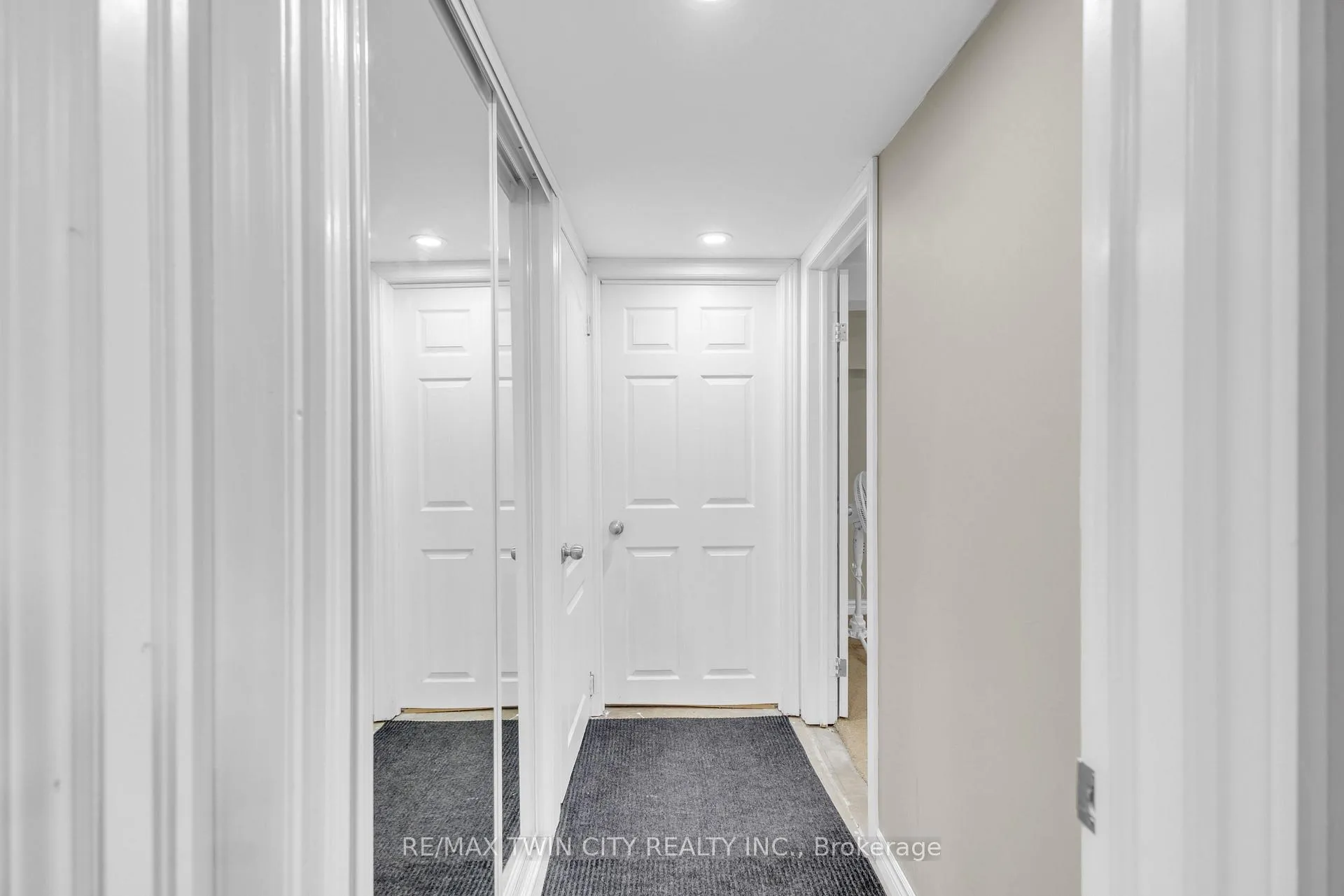 Photo 32 of 75 Stillwater Street Drive, Kitchener — HOMEH