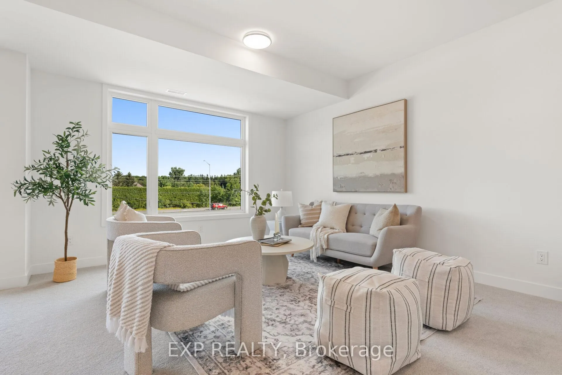 Photo 4 of Unit C, 230 Pingwi Place, Ottawa, Blossom Park/Kemp Park/Findlay Creek — HOMEH