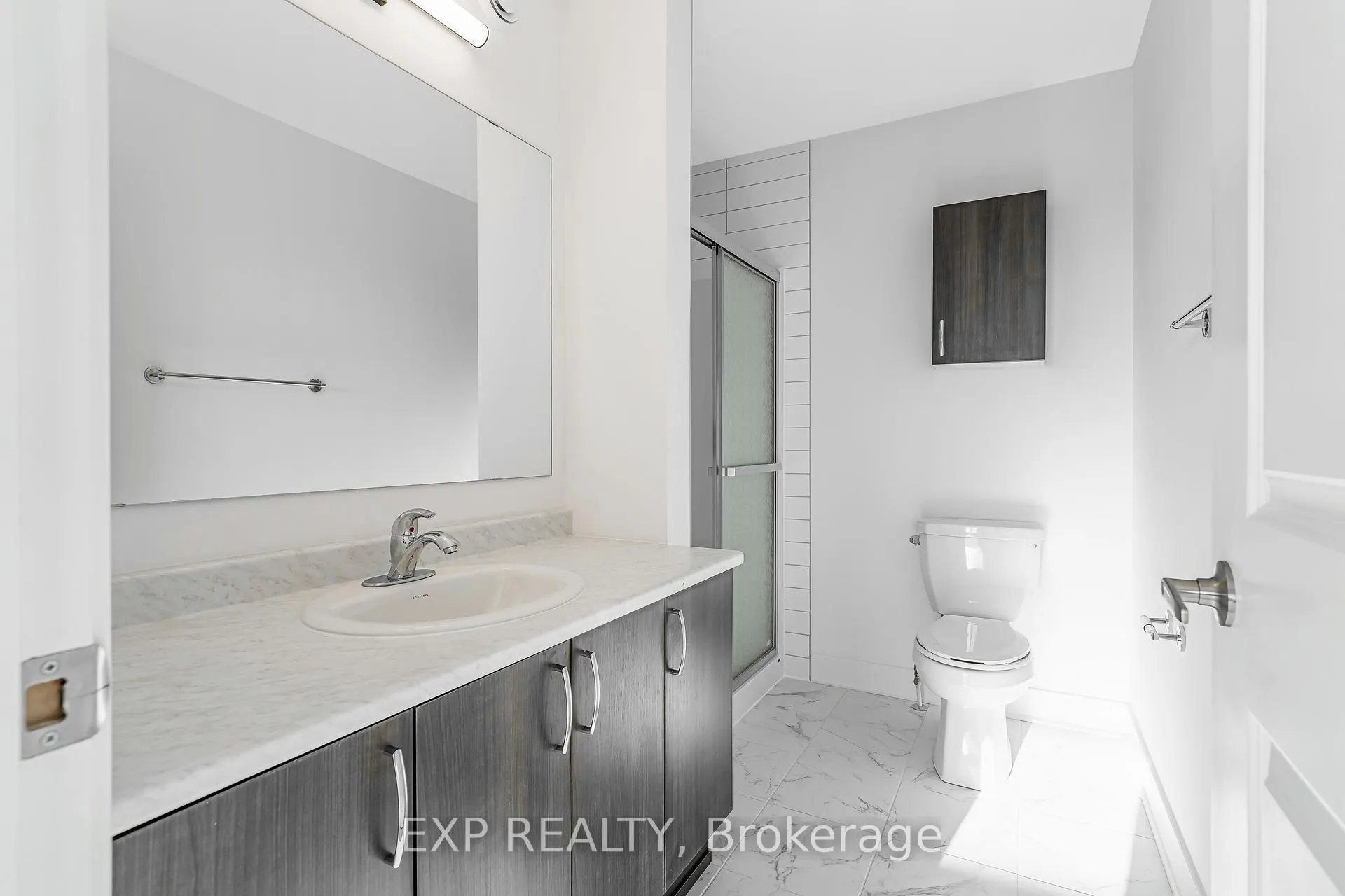 Photo 17 of Unit C, 230 Pingwi Place, Ottawa, Blossom Park/Kemp Park/Findlay Creek — HOMEH