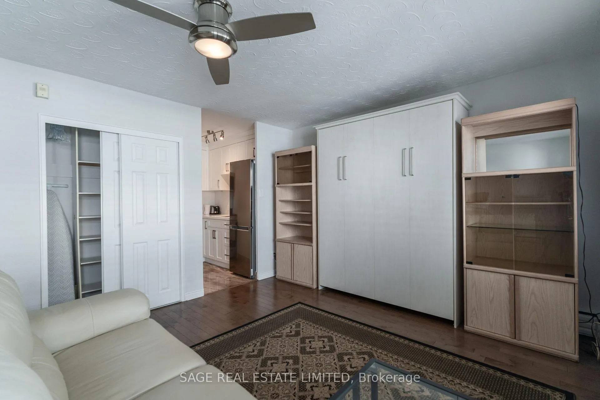 Photo 17 of Unit 205, 1901 Bayview Avenue E, Toronto, Leaside — HOMEH