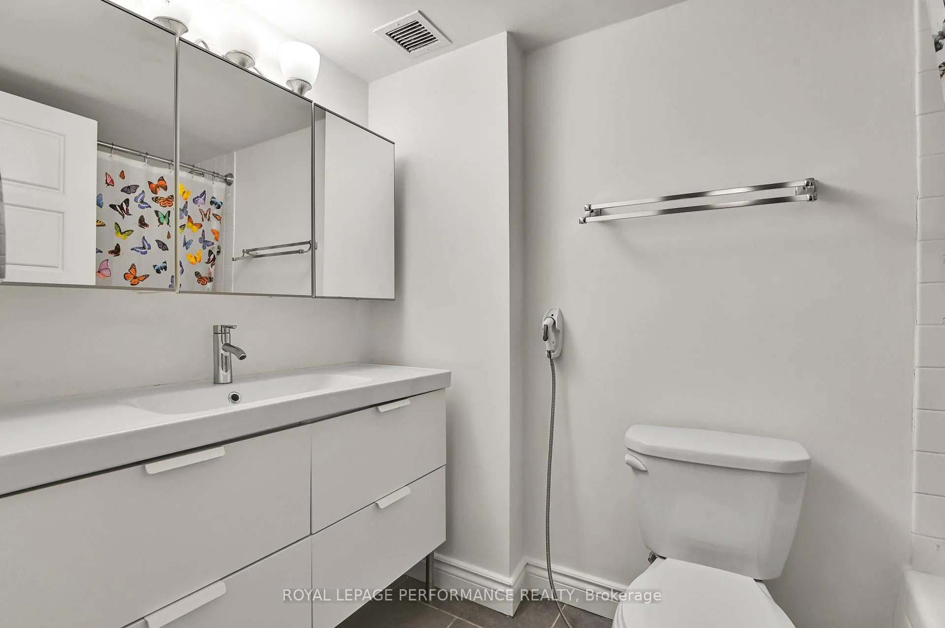 Photo 29 of Unit 344, 515 St Laurent Boulevard, Ottawa, Viscount Alexander Park — HOMEH