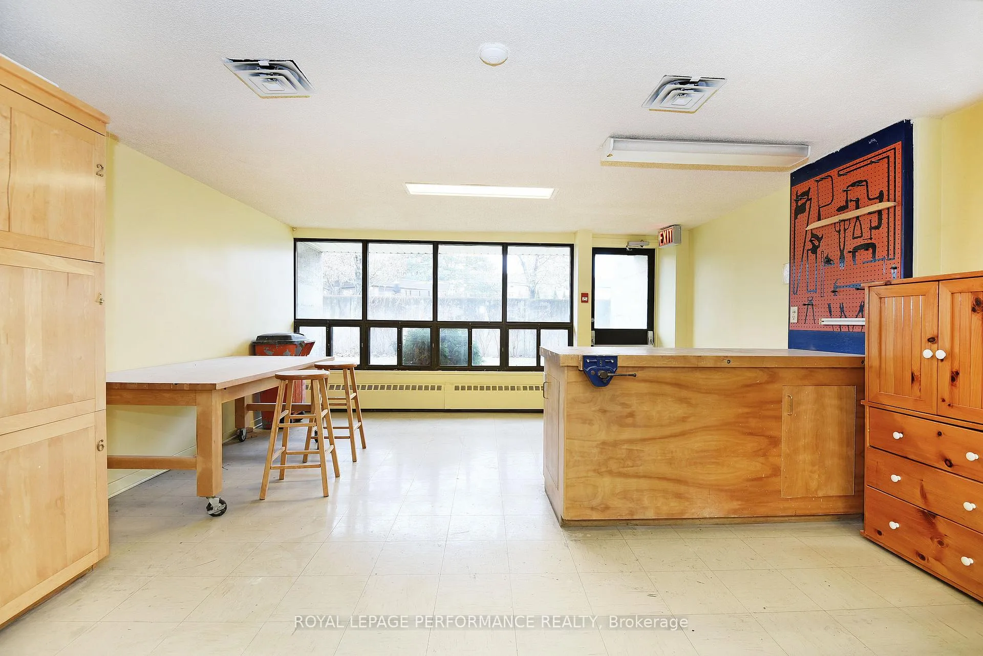 Photo 39 of Unit 344, 515 St Laurent Boulevard, Ottawa, Viscount Alexander Park — HOMEH