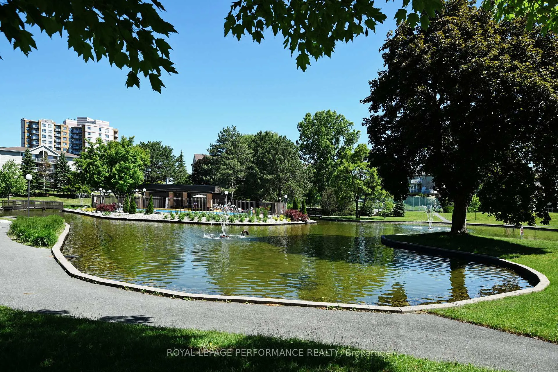 Photo 41 of Unit 344, 515 St Laurent Boulevard, Ottawa, Viscount Alexander Park — HOMEH