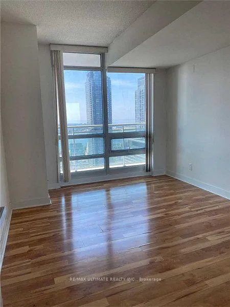 Photo 5 of Unit 3311, 397 Front Street, Toronto, Waterfront Communities — HOMEH