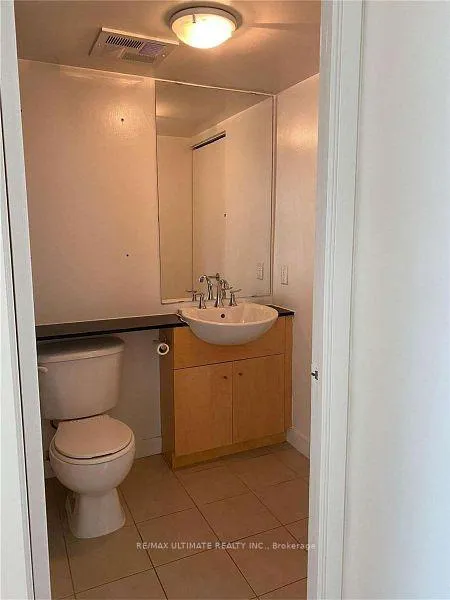 Photo 6 of Unit 3311, 397 Front Street, Toronto, Waterfront Communities — HOMEH