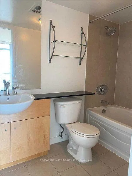 Photo 7 of Unit 3311, 397 Front Street, Toronto, Waterfront Communities — HOMEH