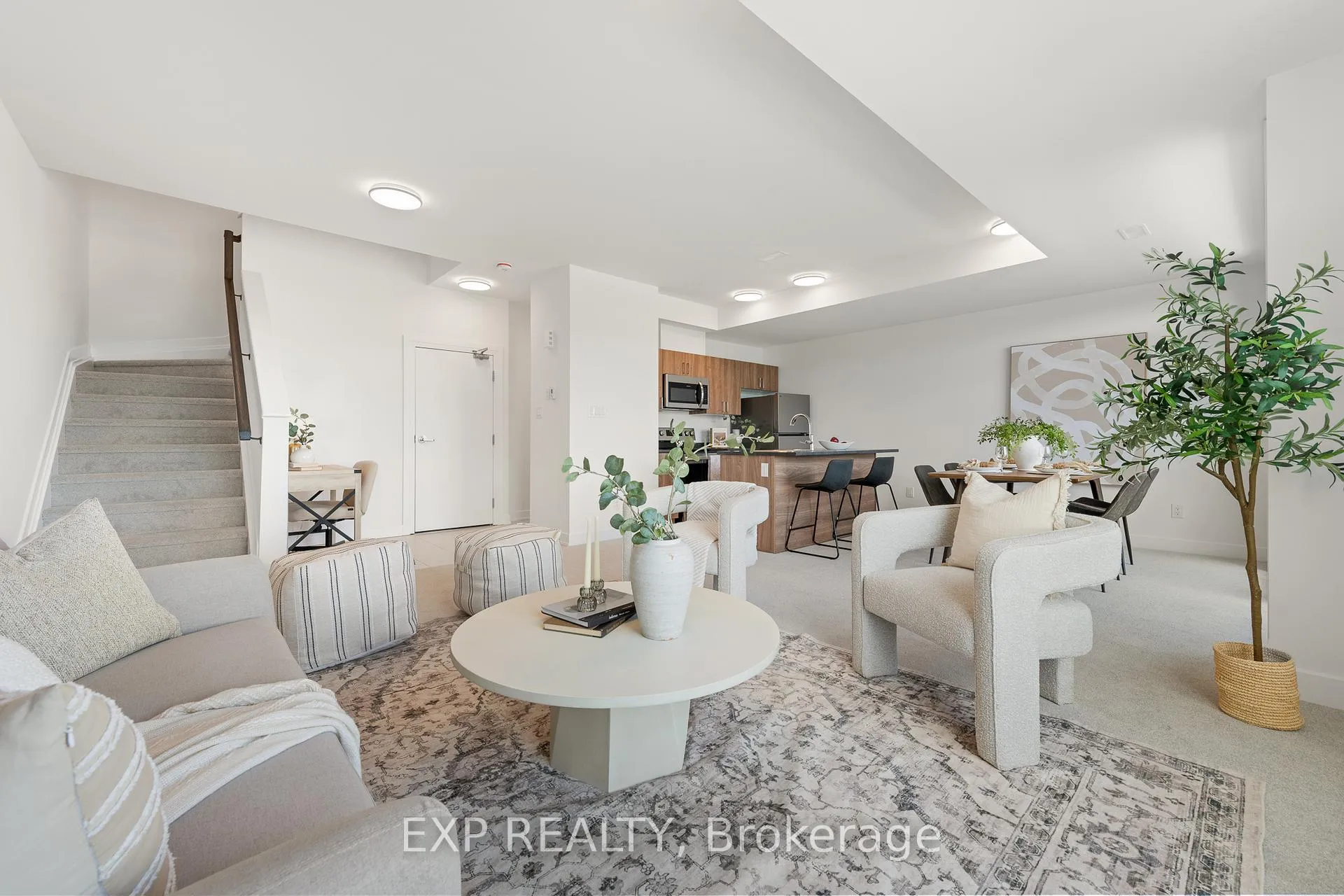 Photo 6 of 1005 Silhouette Private, Ottawa, Barrhaven - Cedargrove/Fraserdale — HOMEH