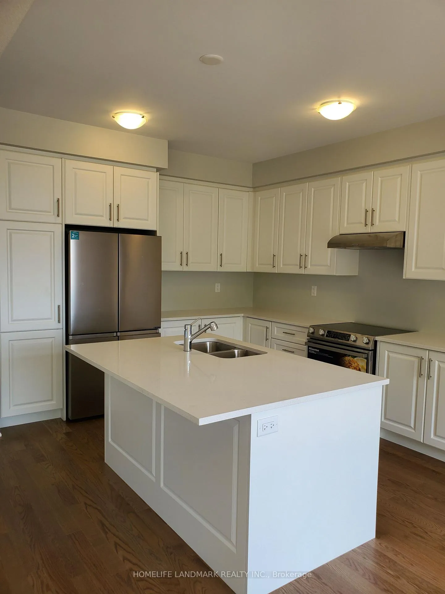 Photo 5 of 8 Greer Street, Barrie, Painswick South — HOMEH
