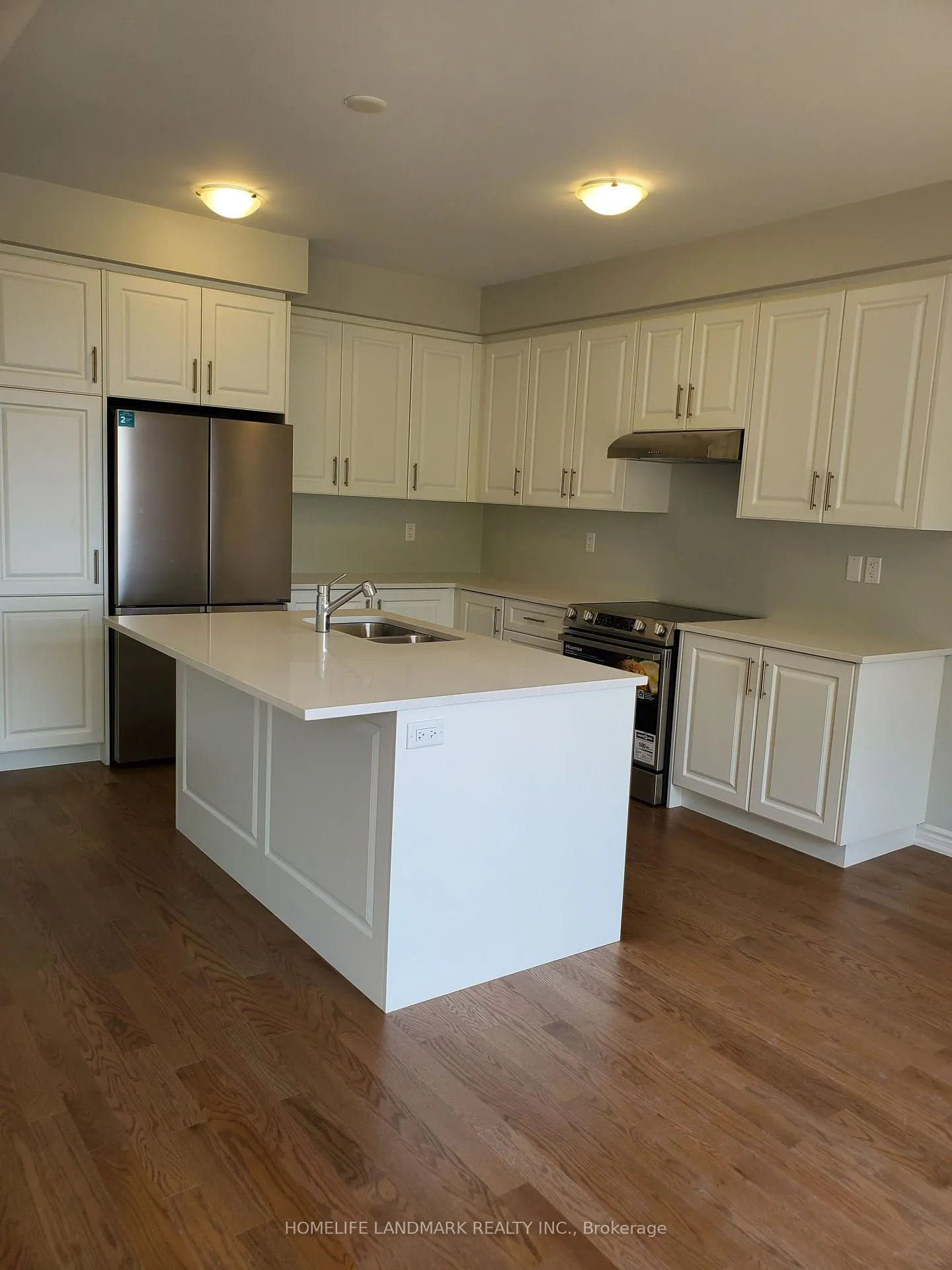 Photo 7 of 8 Greer Street, Barrie, Painswick South — HOMEH