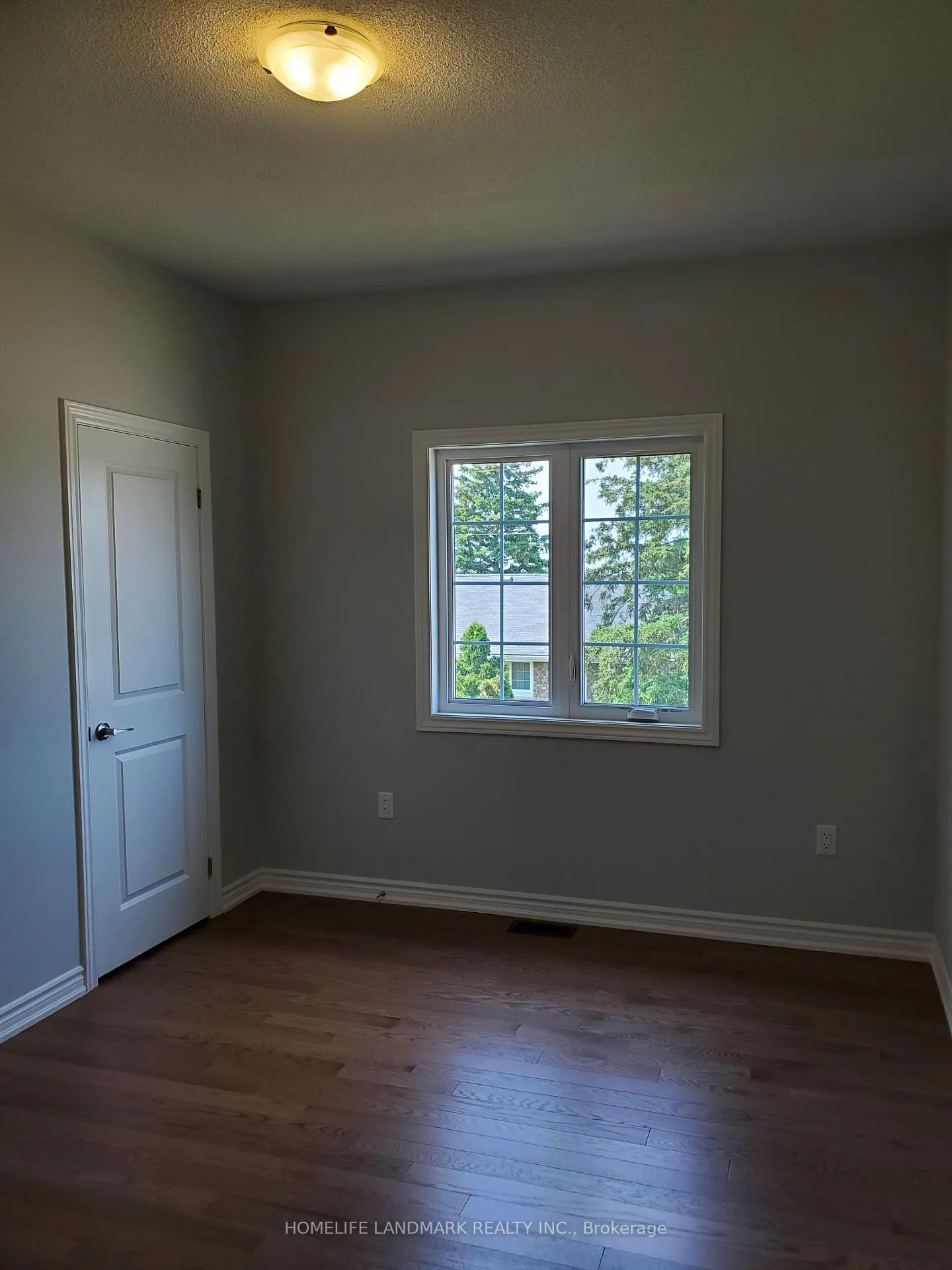 Photo 13 of 8 Greer Street, Barrie, Painswick South — HOMEH