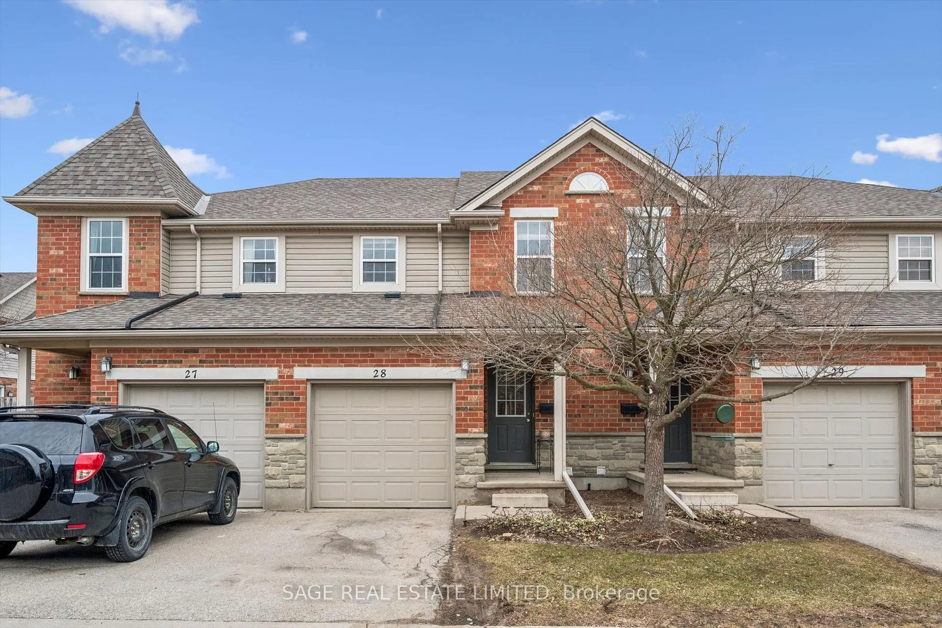 Photo 1 of Unit 28, 124 Gosling Gardens, Guelph, Clairfields/Hanlon Business Park — HOMEH