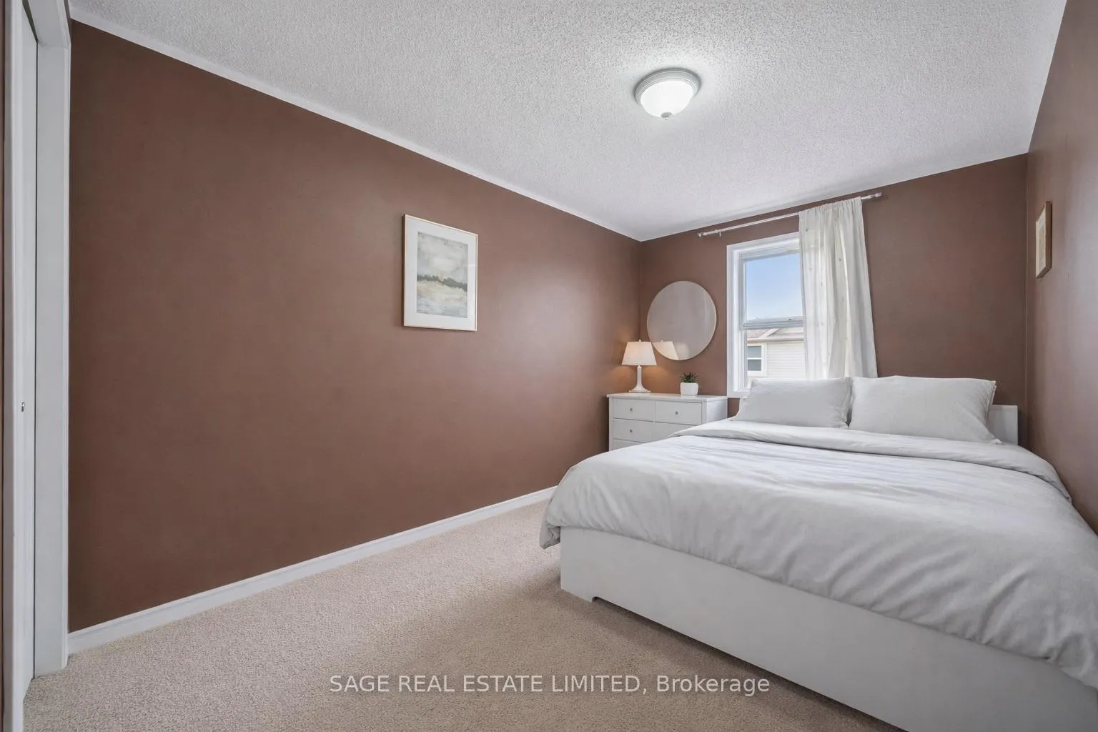 Photo 12 of Unit 28, 124 Gosling Gardens, Guelph, Clairfields/Hanlon Business Park — HOMEH