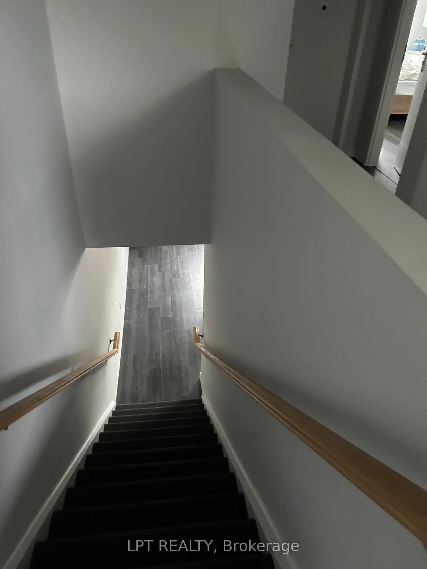 Photo 3 of Unit 219, 338 Albert Street, Waterloo, Downtown Waterloo — HOMEH