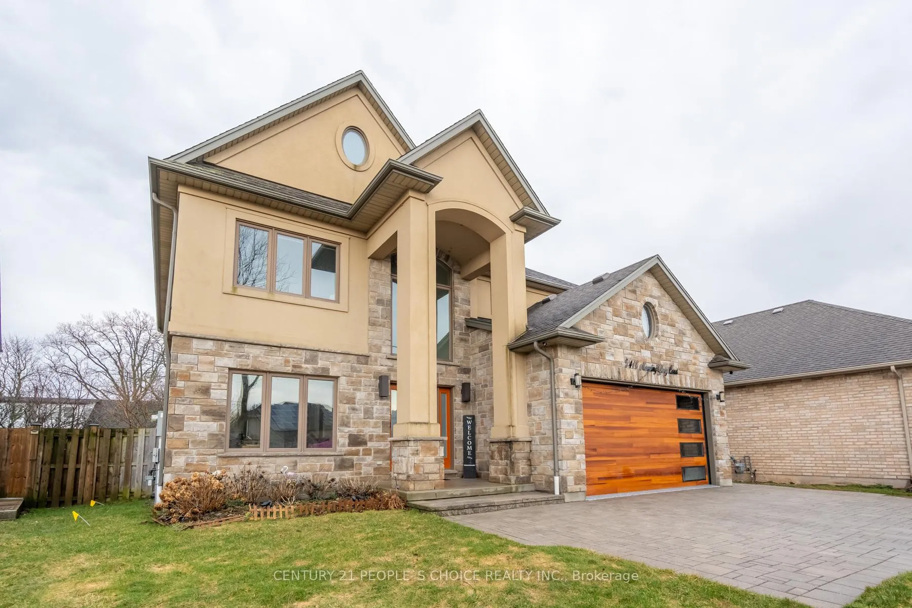 Front of 5418 Morning Glory Court