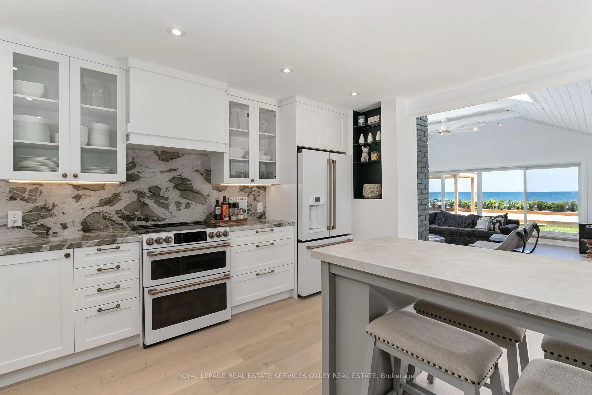 Photo 15 of 137 Bayview Avenue, Blue Mountains — HOMEH