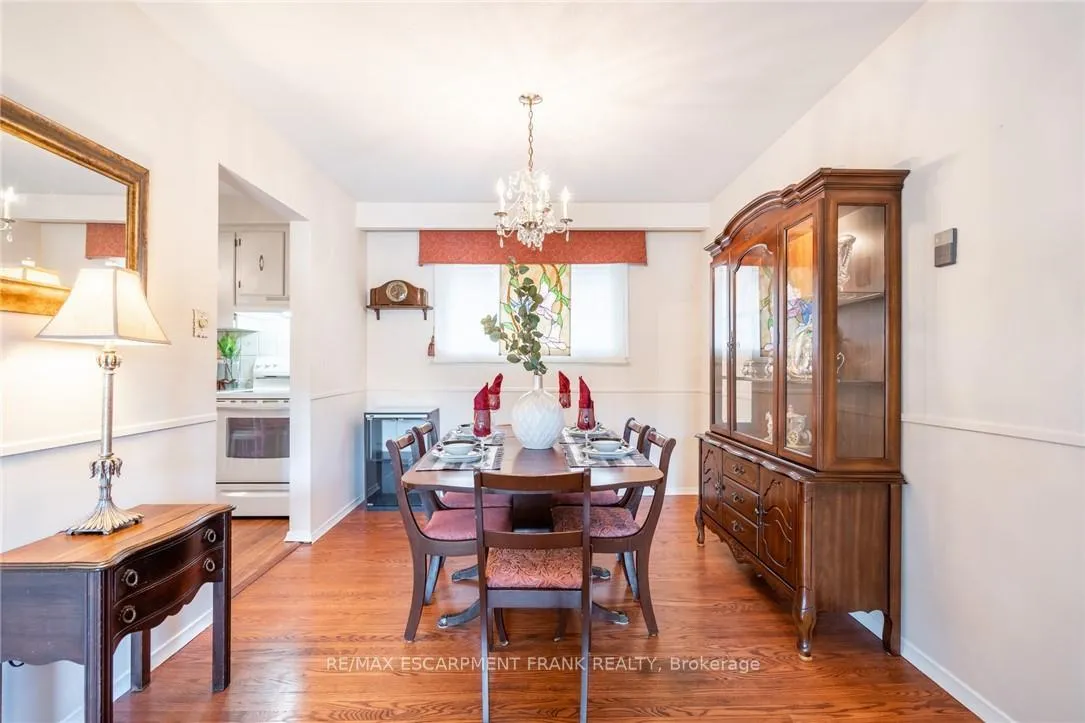 Photo 14 of 82 Turnbull Road, Hamilton, Dundas — HOMEH