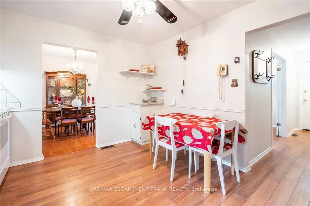 Photo 19 of 82 Turnbull Road, Hamilton, Dundas — HOMEH