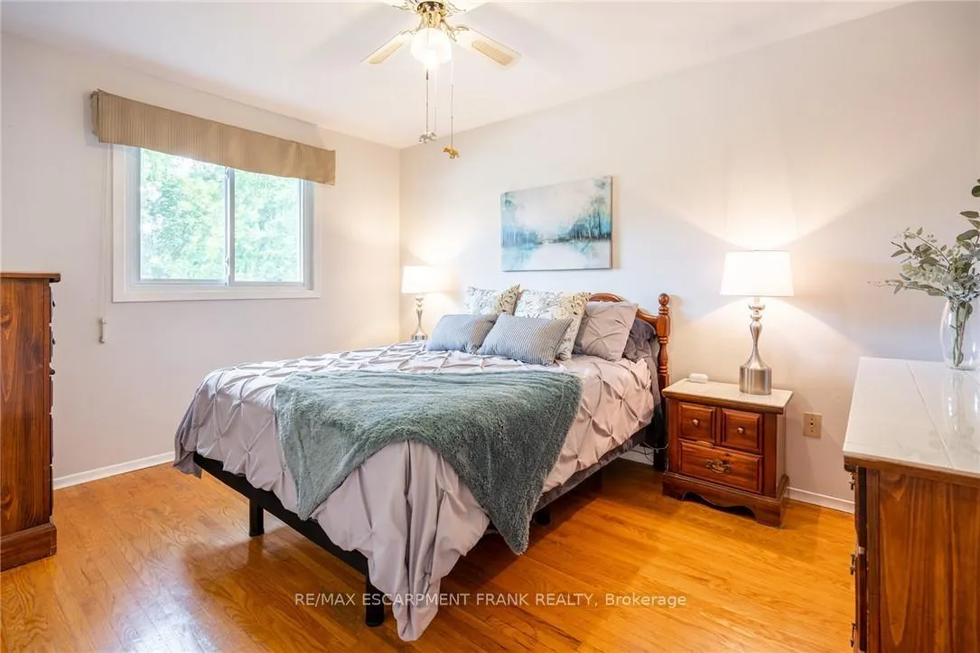 Photo 24 of 82 Turnbull Road, Hamilton, Dundas — HOMEH
