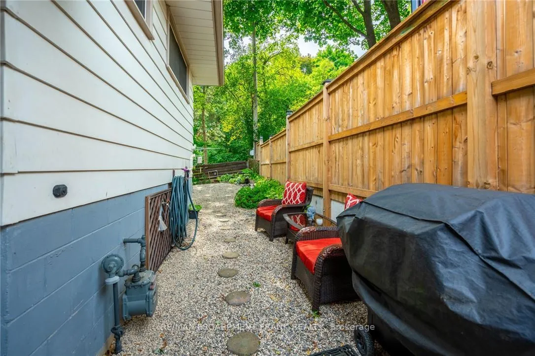 Photo 47 of 82 Turnbull Road, Hamilton, Dundas — HOMEH