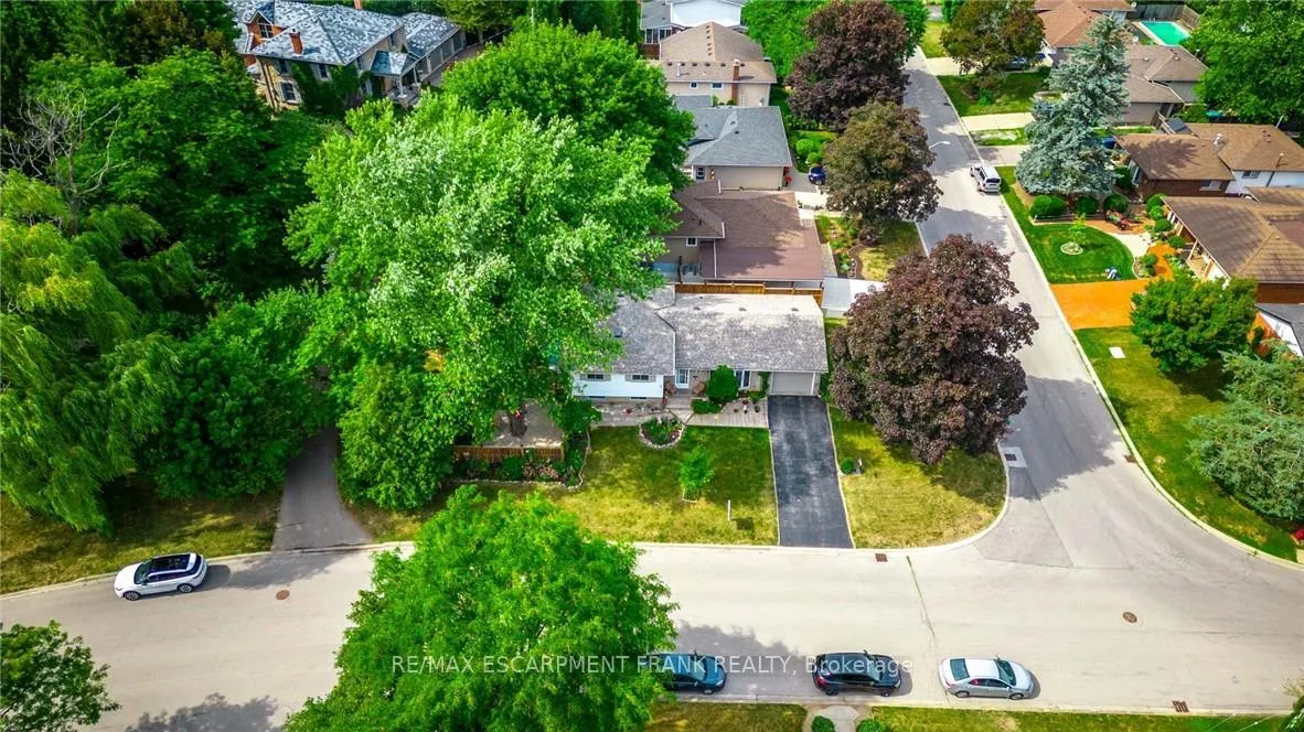 Photo 49 of 82 Turnbull Road, Hamilton, Dundas — HOMEH