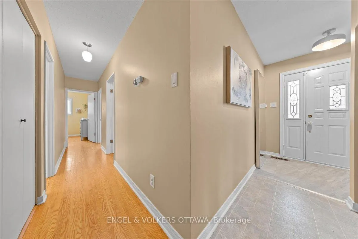 Photo 24 of 1332 Henry Farm Drive, Ottawa, Copeland Park — HOMEH