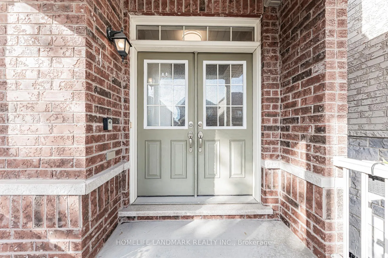Photo 2 of 14 Duncan Road, Markham, Cornell — HOMEH