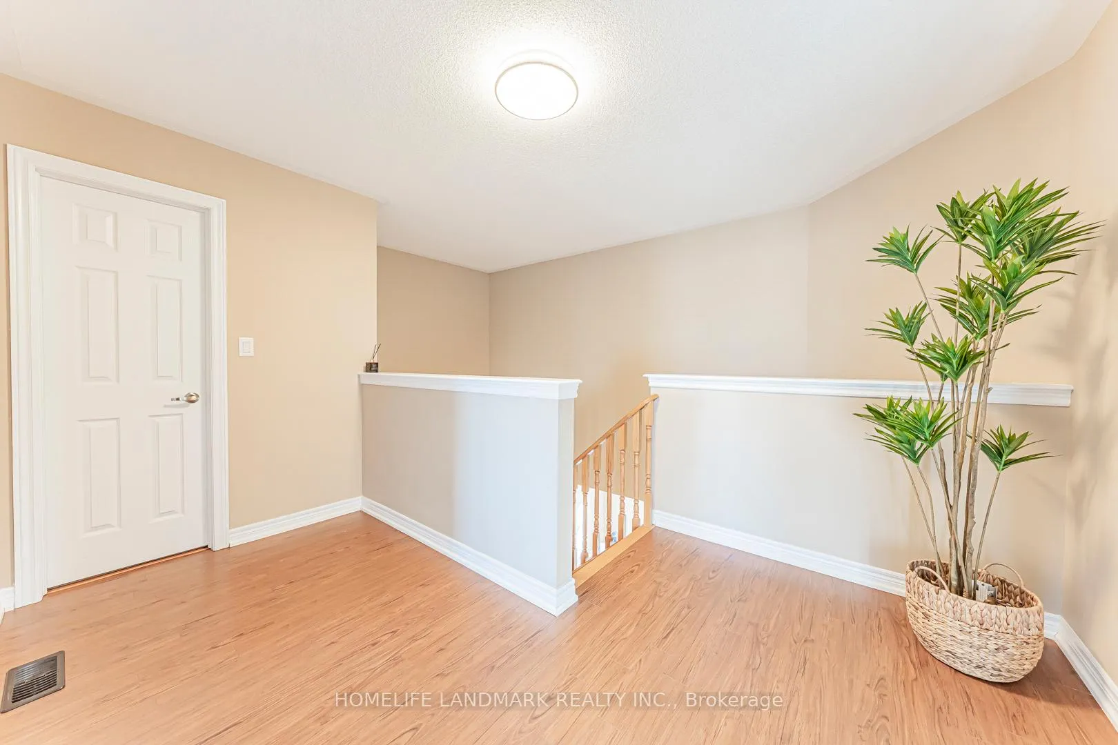 Photo 32 of 14 Duncan Road, Markham, Cornell — HOMEH