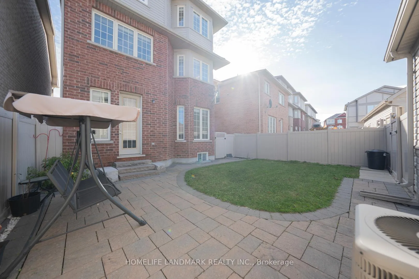 Photo 38 of 14 Duncan Road, Markham, Cornell — HOMEH
