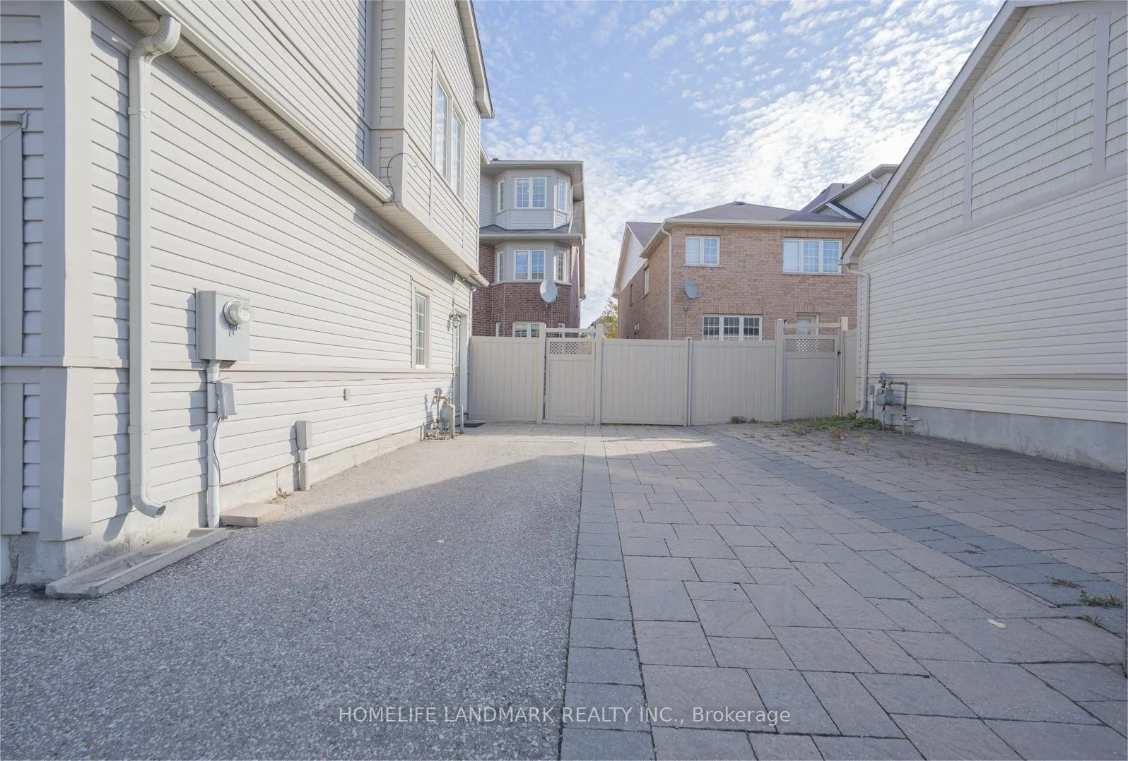 Photo 42 of 14 Duncan Road, Markham, Cornell — HOMEH
