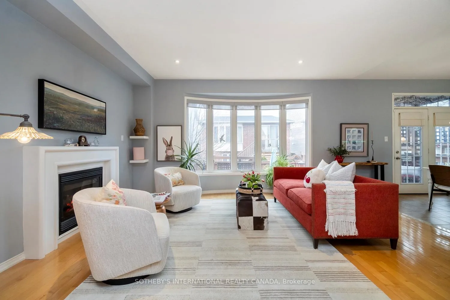 Photo 9 of 114 Strandmore Circle, Whitby, Brooklin — HOMEH