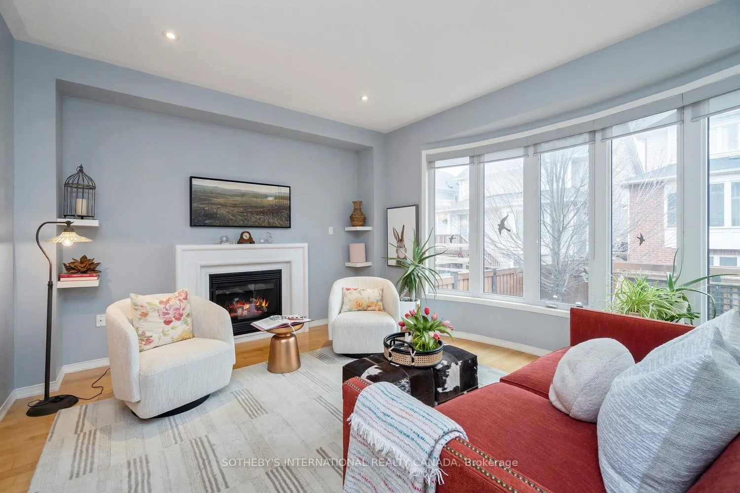 Photo 10 of 114 Strandmore Circle, Whitby, Brooklin — HOMEH