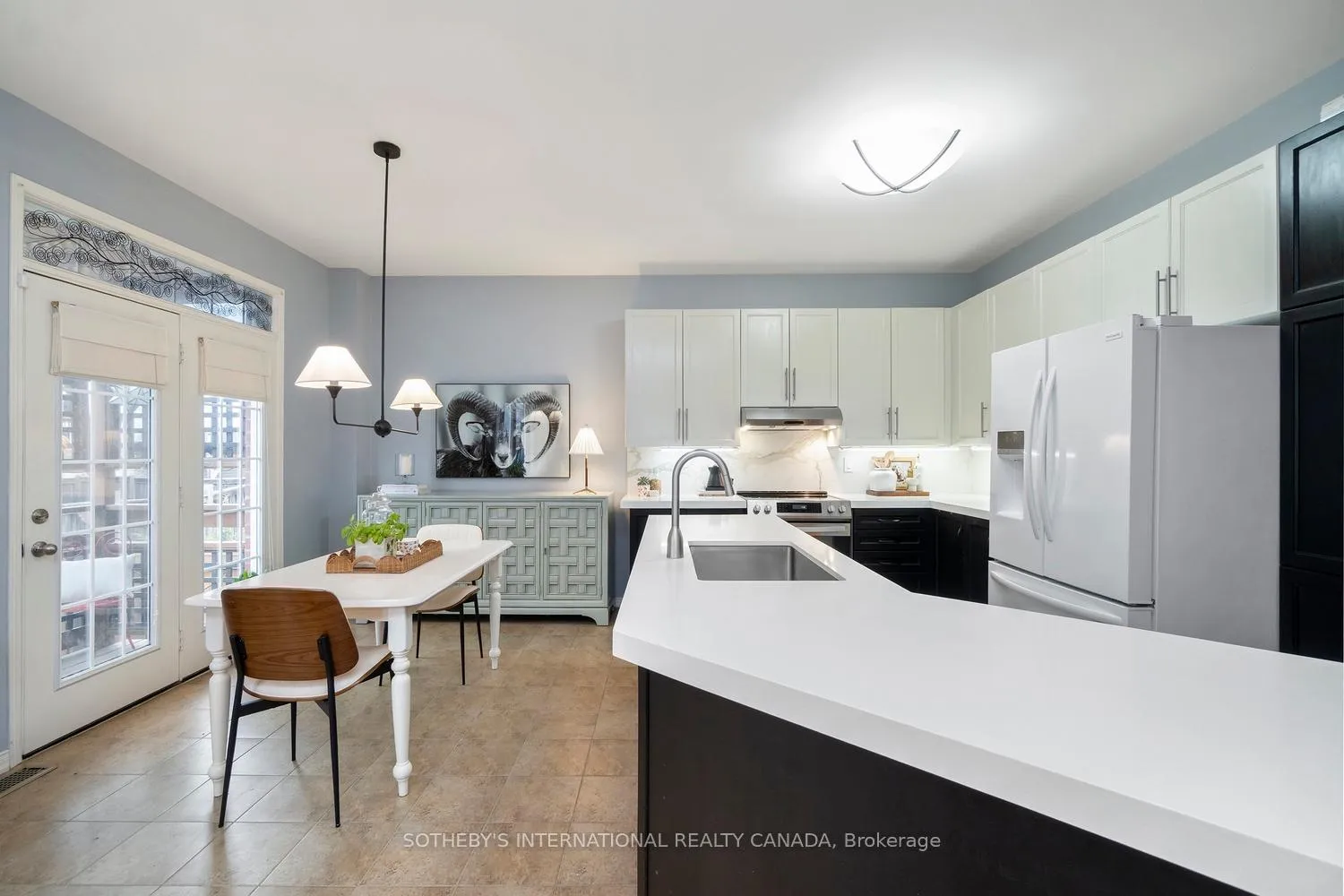 Photo 13 of 114 Strandmore Circle, Whitby, Brooklin — HOMEH