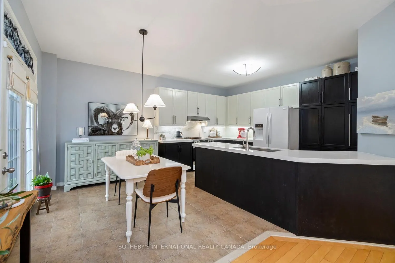 Photo 15 of 114 Strandmore Circle, Whitby, Brooklin — HOMEH