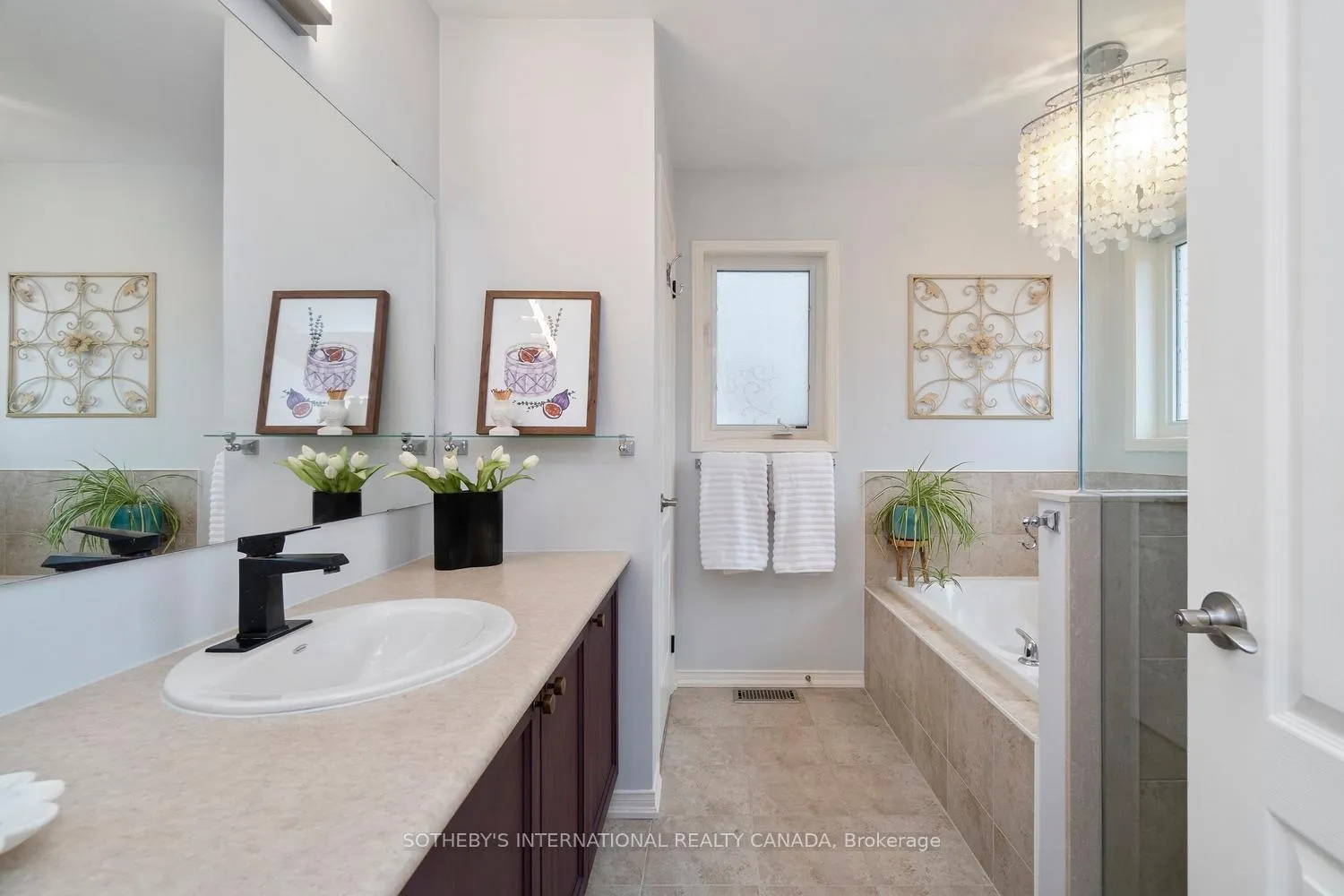 Photo 36 of 114 Strandmore Circle, Whitby, Brooklin — HOMEH