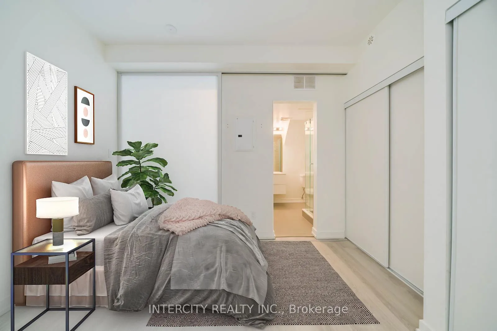 Photo 11 of Unit 5, 1321 Gerrard Street E, Toronto, Greenwood-Coxwell — HOMEH