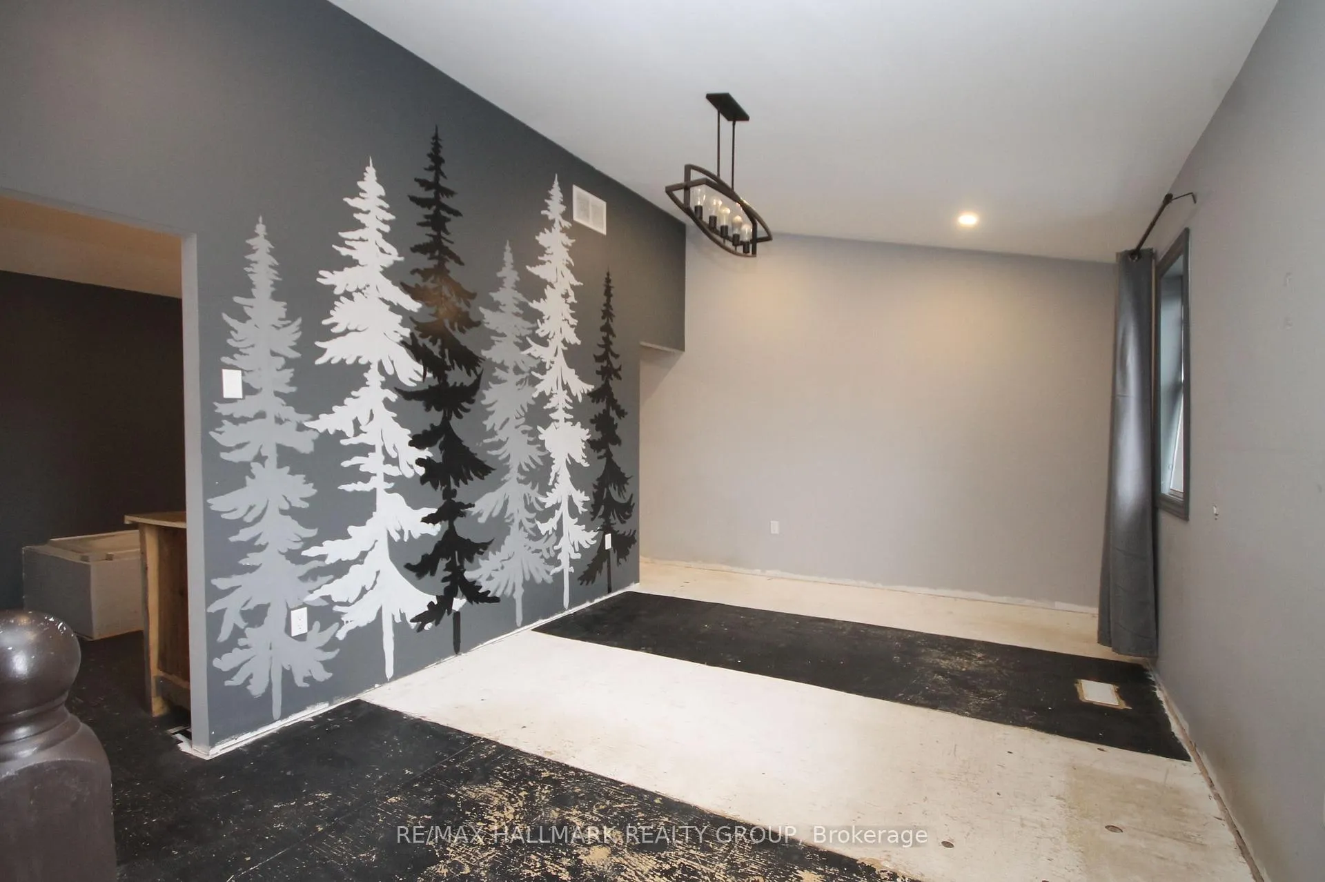 Photo 15 of 74 McGonigal Street W, Arnprior — HOMEH