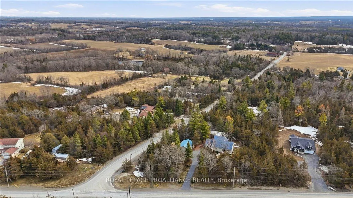 Photo 36 of 2008 Melrose Road, Tyendinaga, Tyendinaga Township — HOMEH