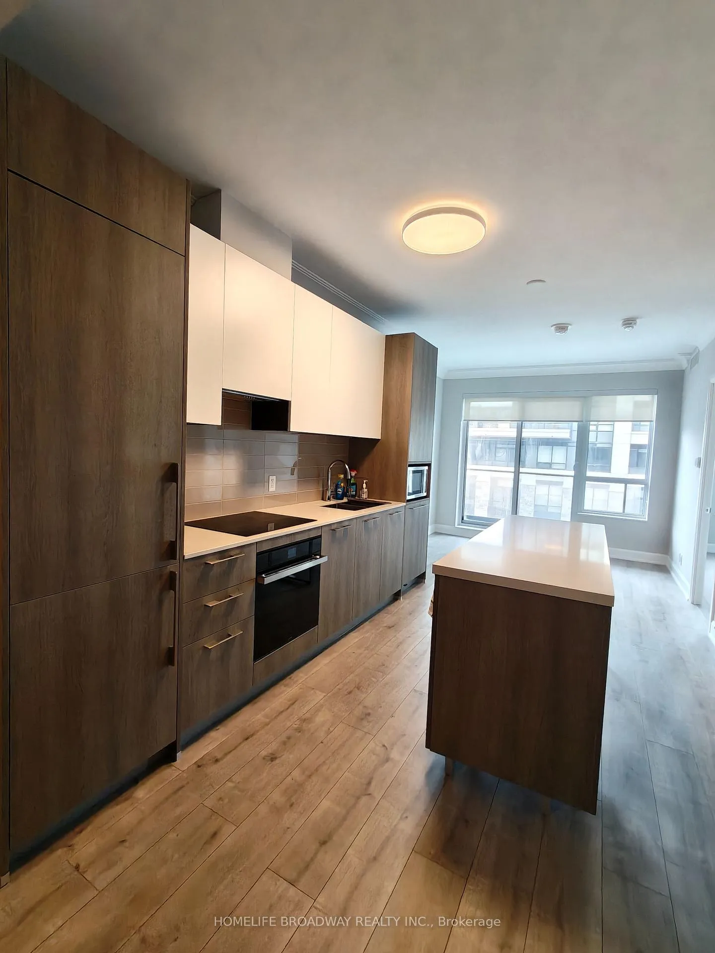 Photo 1 of Unit 302, 18 Water Walk Drive, Markham, Unionville — HOMEH