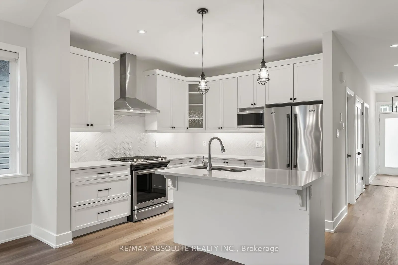 Photo 7 of 106 Mcphail Road, Carleton Place — HOMEH