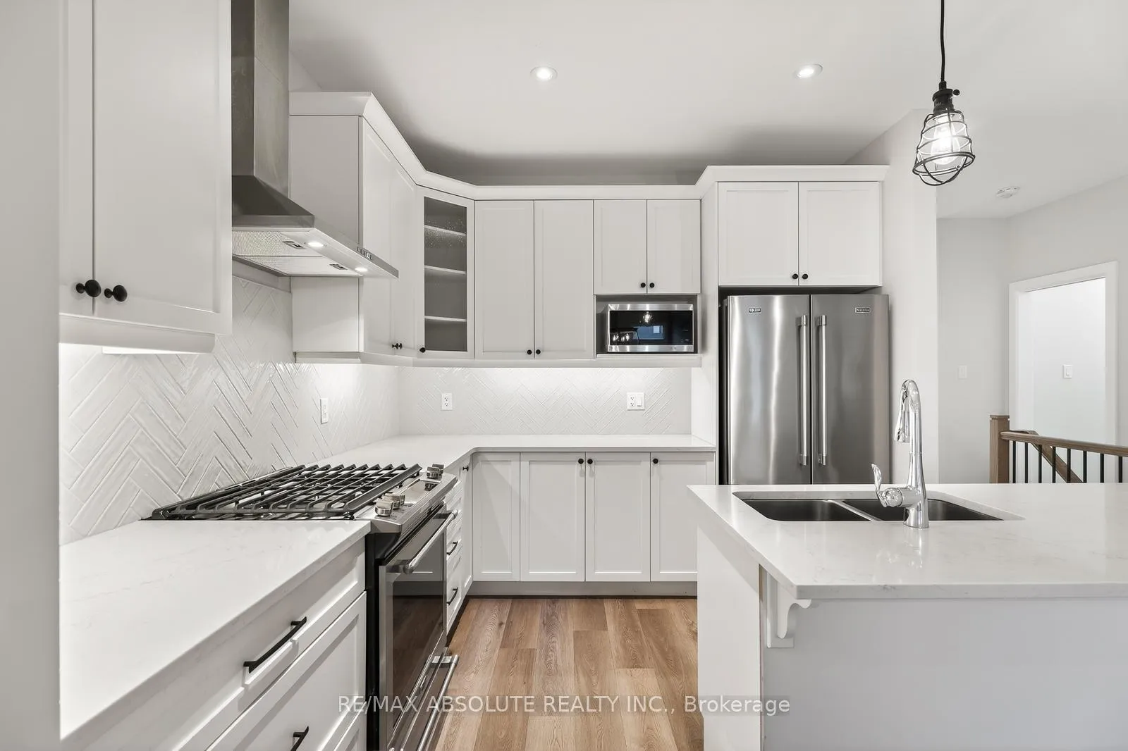 Photo 8 of 106 Mcphail Road, Carleton Place — HOMEH
