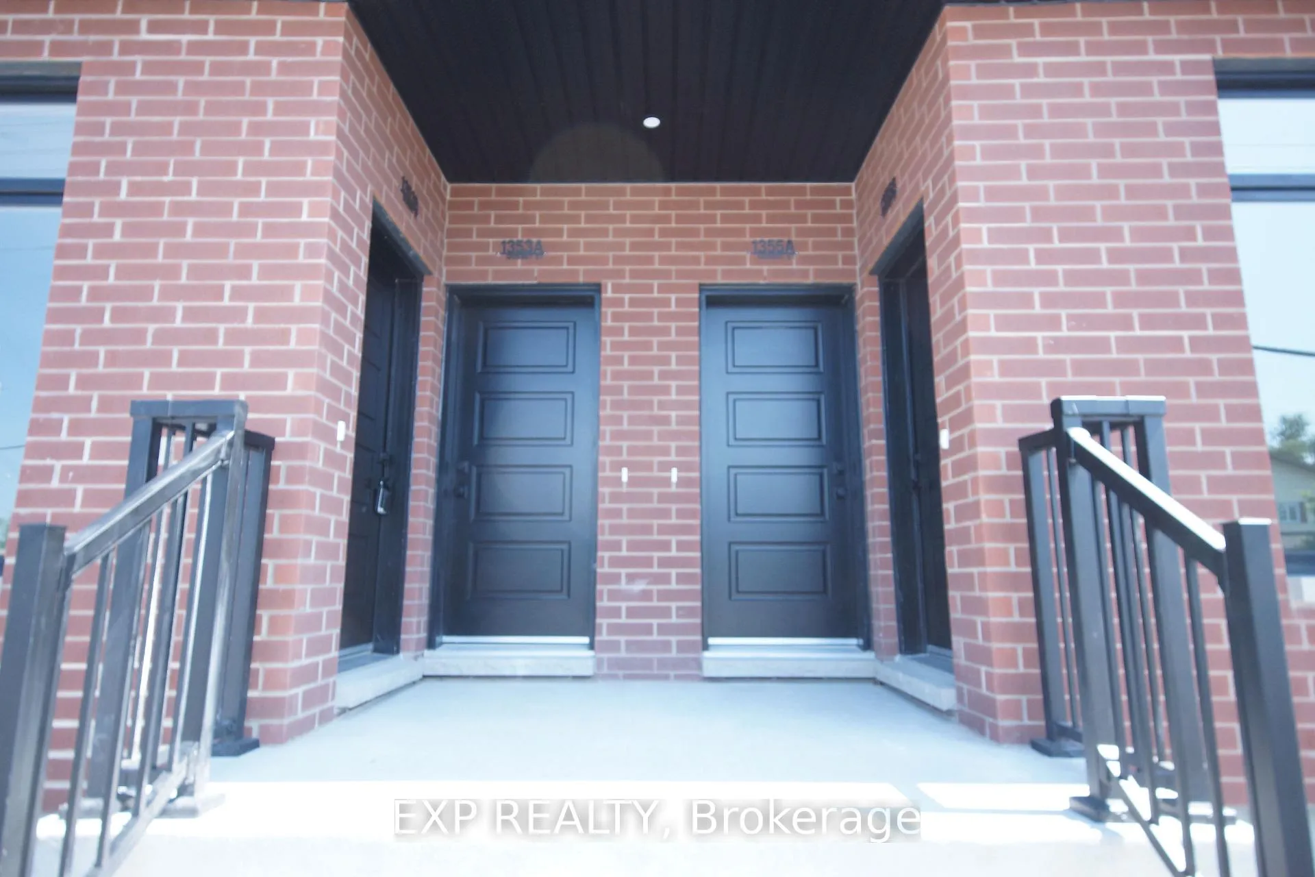 Photo 7 of 1353 Gosset Street, Ottawa, Cyrville Rd./Industrial Park — HOMEH