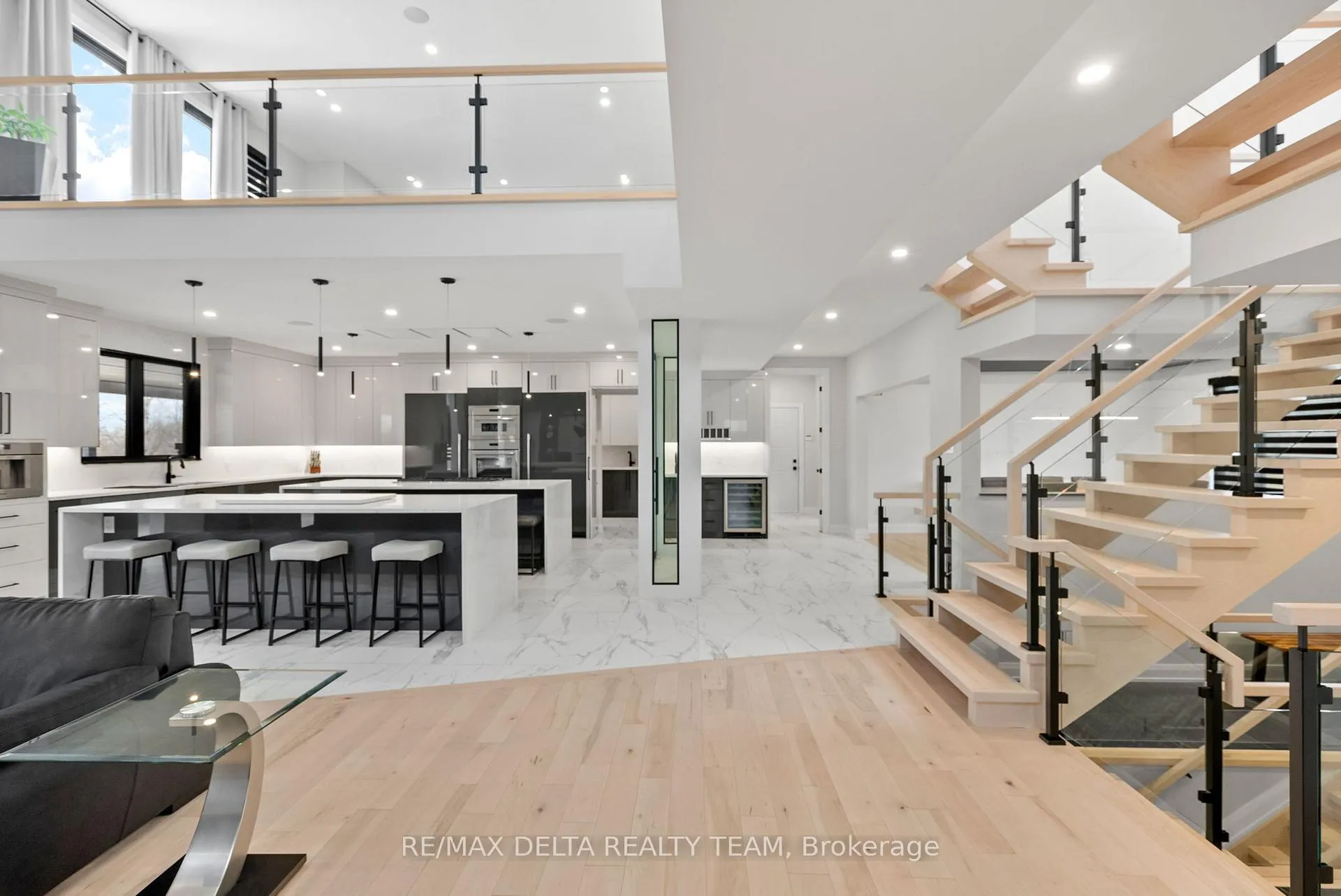 Photo 5 of 663 Ballycastle Crescent, Ottawa, Riverside South — HOMEH