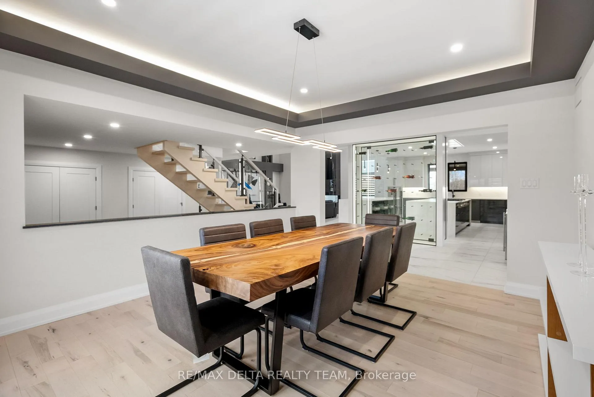 Photo 20 of 663 Ballycastle Crescent, Ottawa, Riverside South — HOMEH