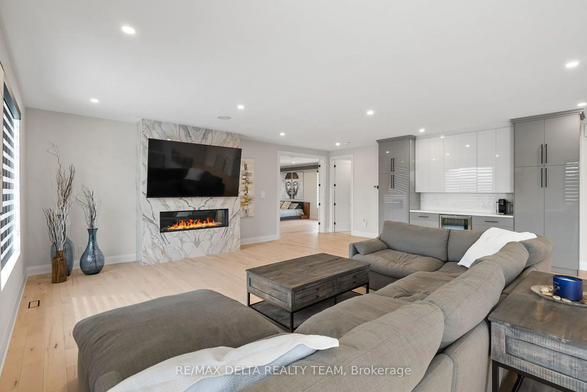 Photo 27 of 663 Ballycastle Crescent, Ottawa, Riverside South — HOMEH