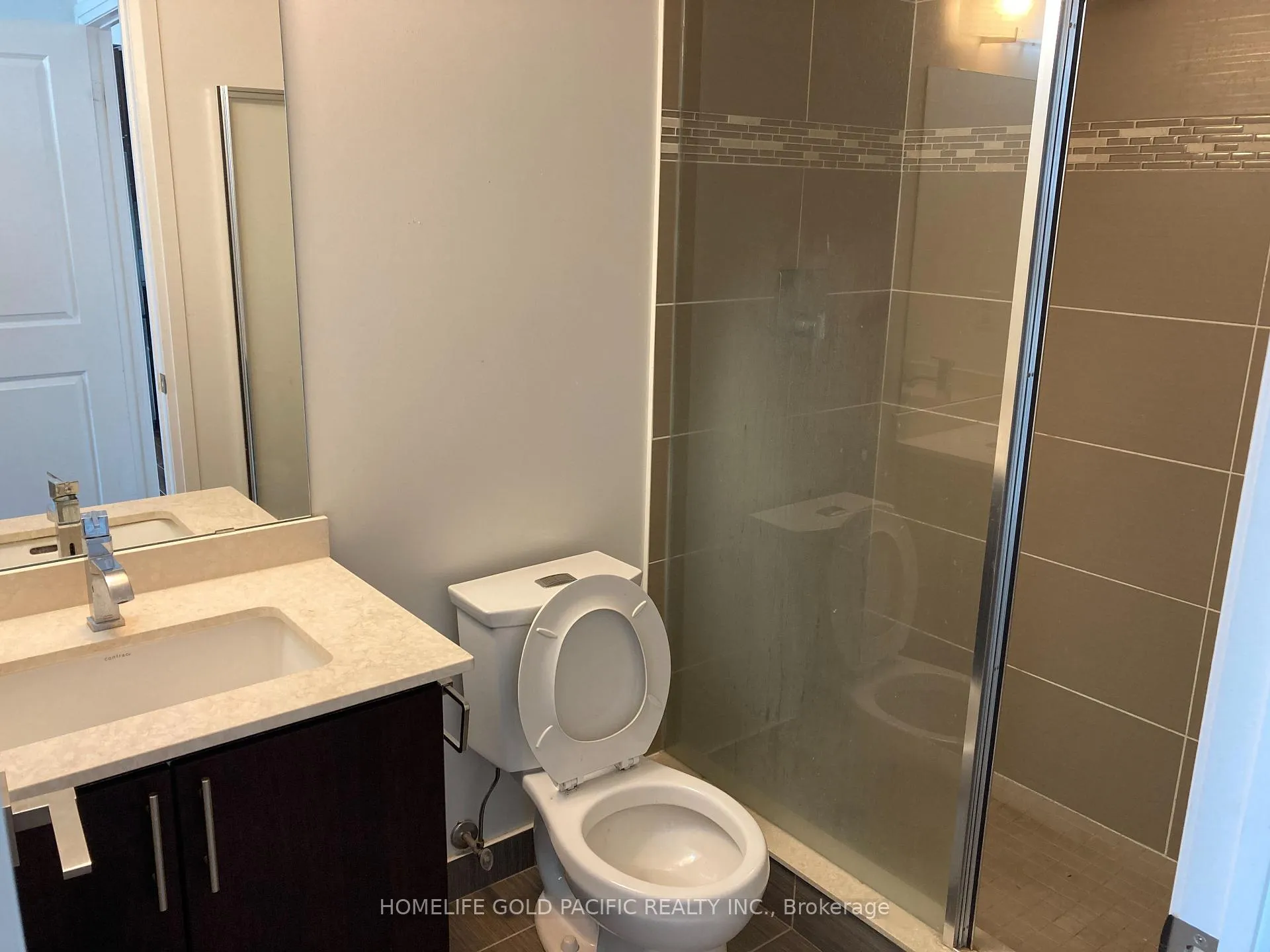 Photo 11 of Unit 325, 7161 Yonge Street, Markham, Grandview — HOMEH
