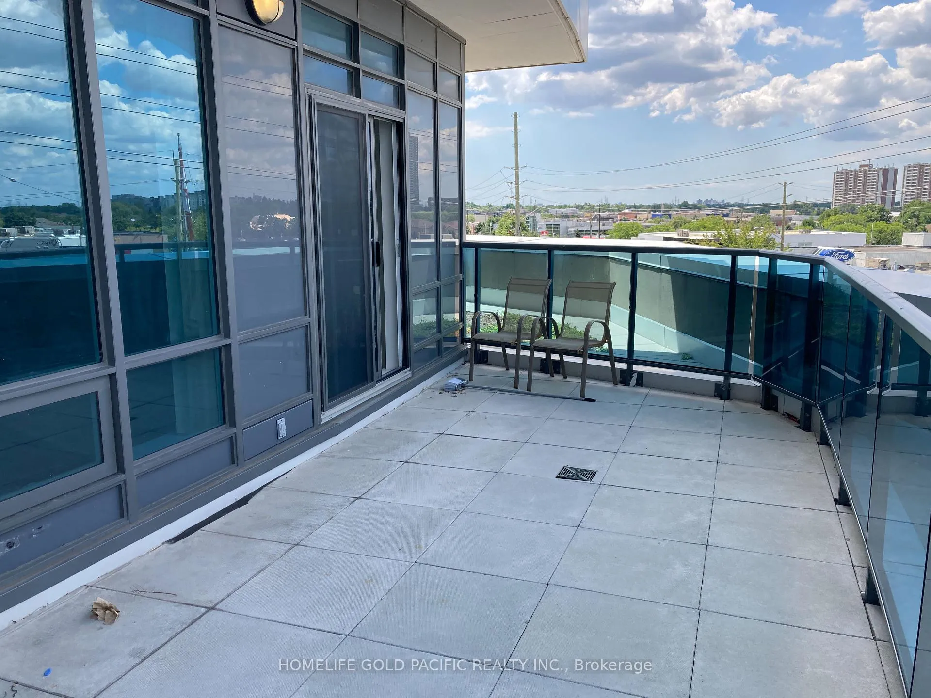 Photo 14 of Unit 325, 7161 Yonge Street, Markham, Grandview — HOMEH