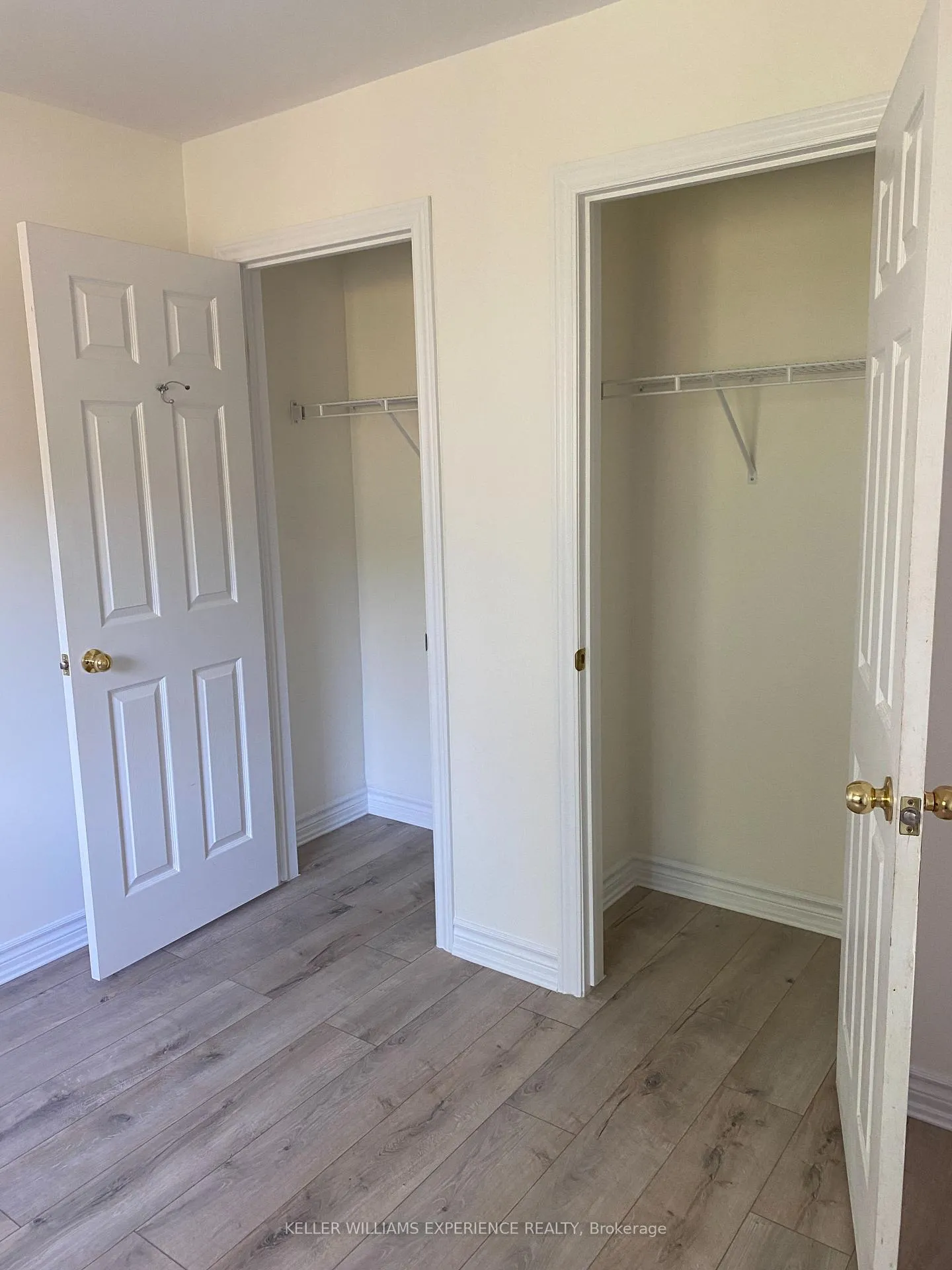Photo 10 of Unit Upper, 23 Butternut Drive, Barrie, Holly — HOMEH