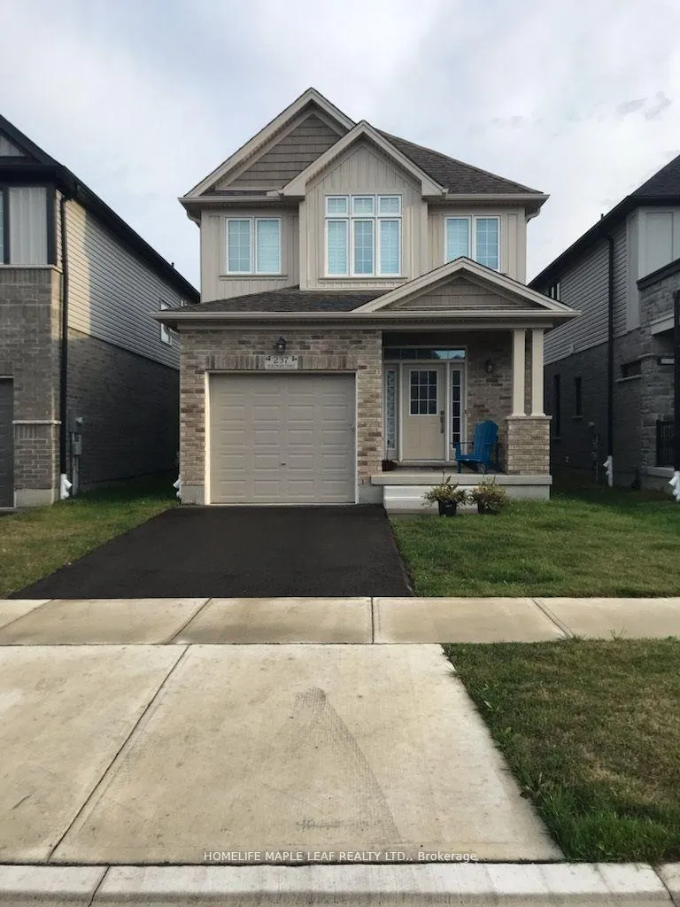 Photo 2 of 237 Sedgewood Street, Kitchener — HOMEH